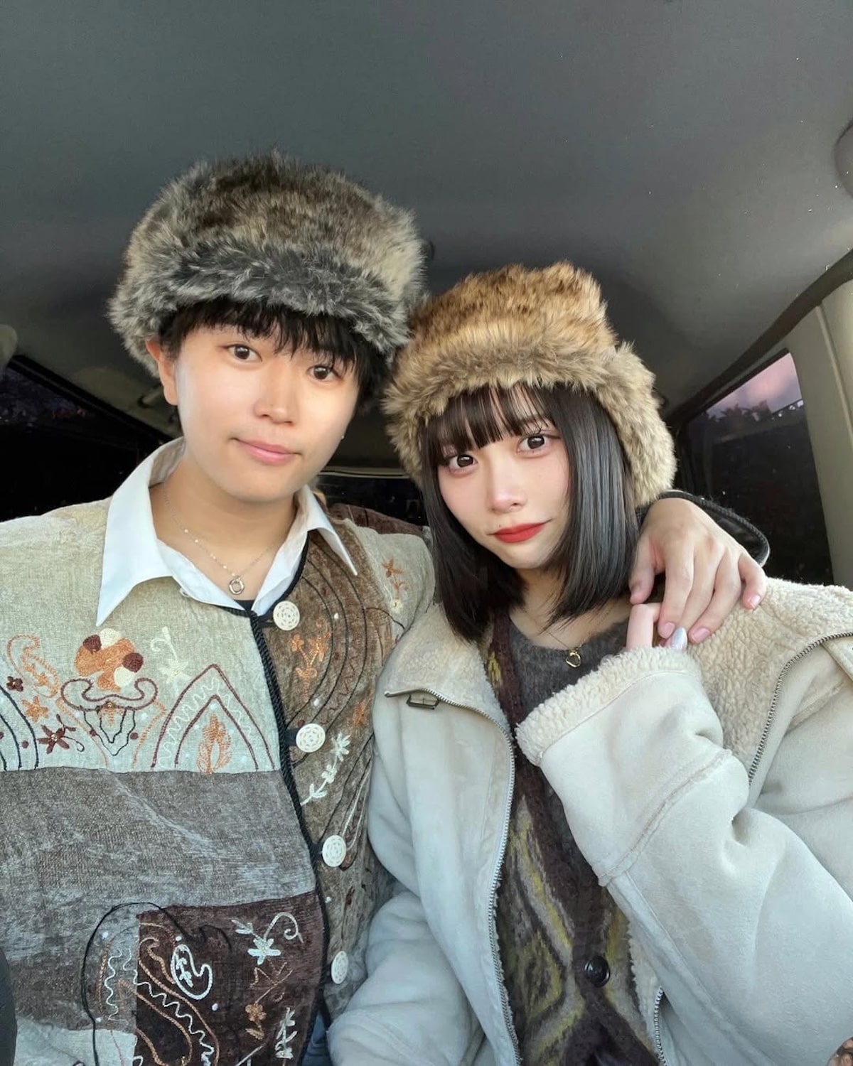 お揃い感ちょうどいいペアネックレス