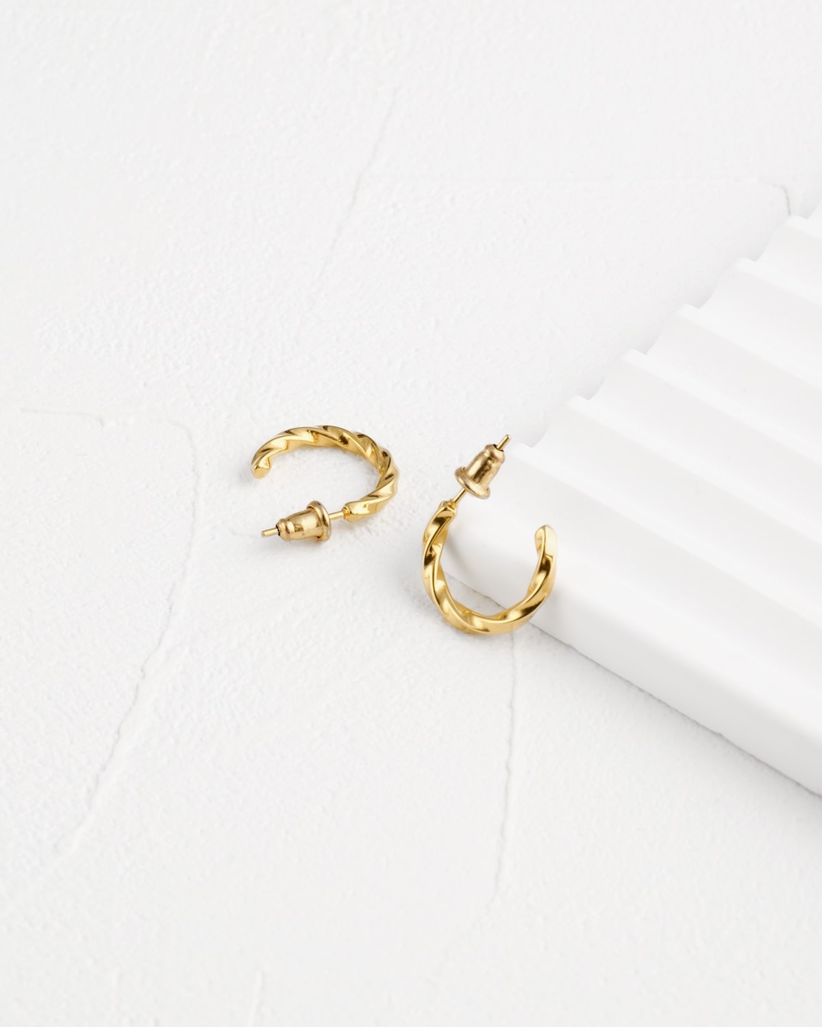 twist pierceゴールドプチプラ高見え