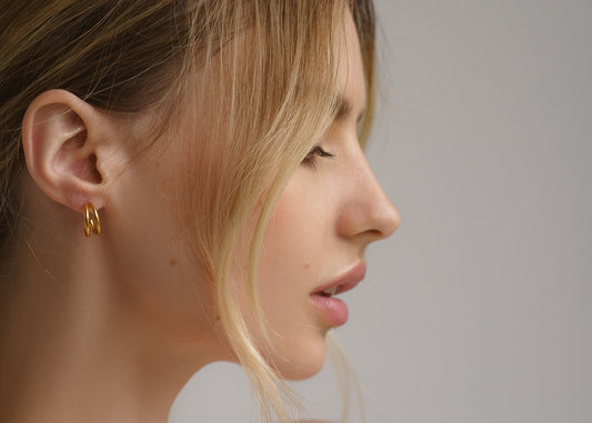 ピアスレディースゴールド