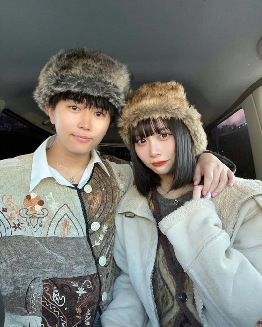 お揃い感ちょうどいいペアネックレス