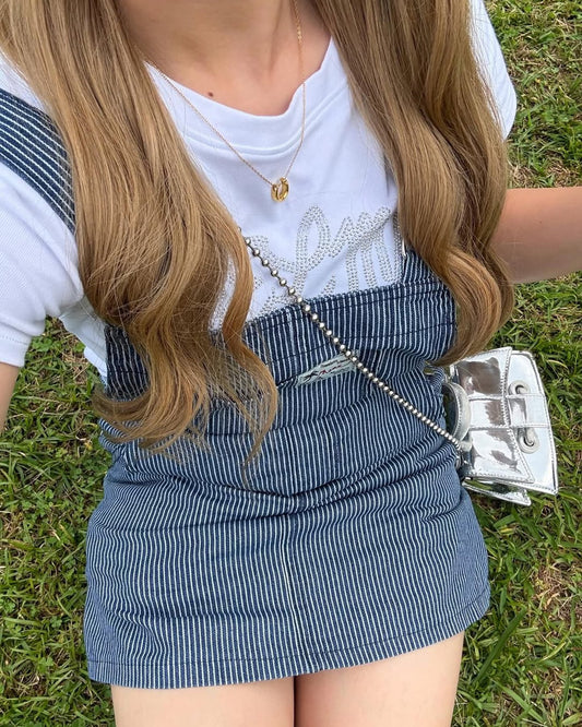 夏のカジュアルガーリーに“映えるネックレス”