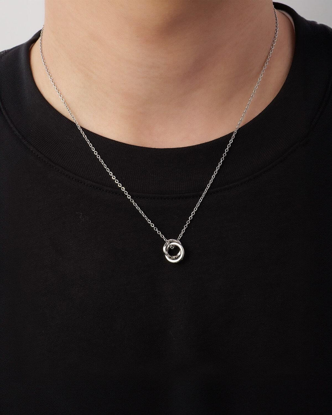 Double ring necklace