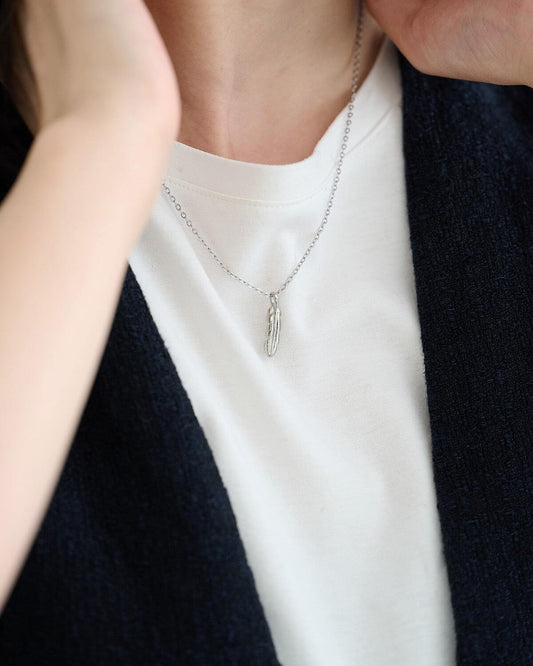 フェザーネックレス シルバー