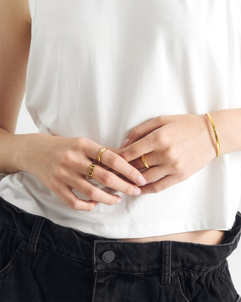 リングゴールド 上品左右