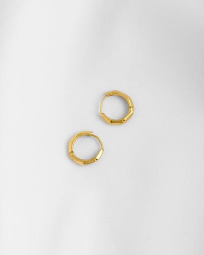 ピアスゴールドシンプルフープ