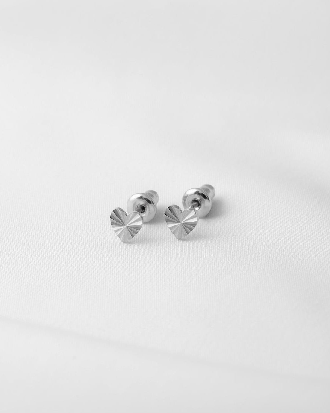 ハートピアス Heart pierce｜GLUCK（グルック）公式通販サイト