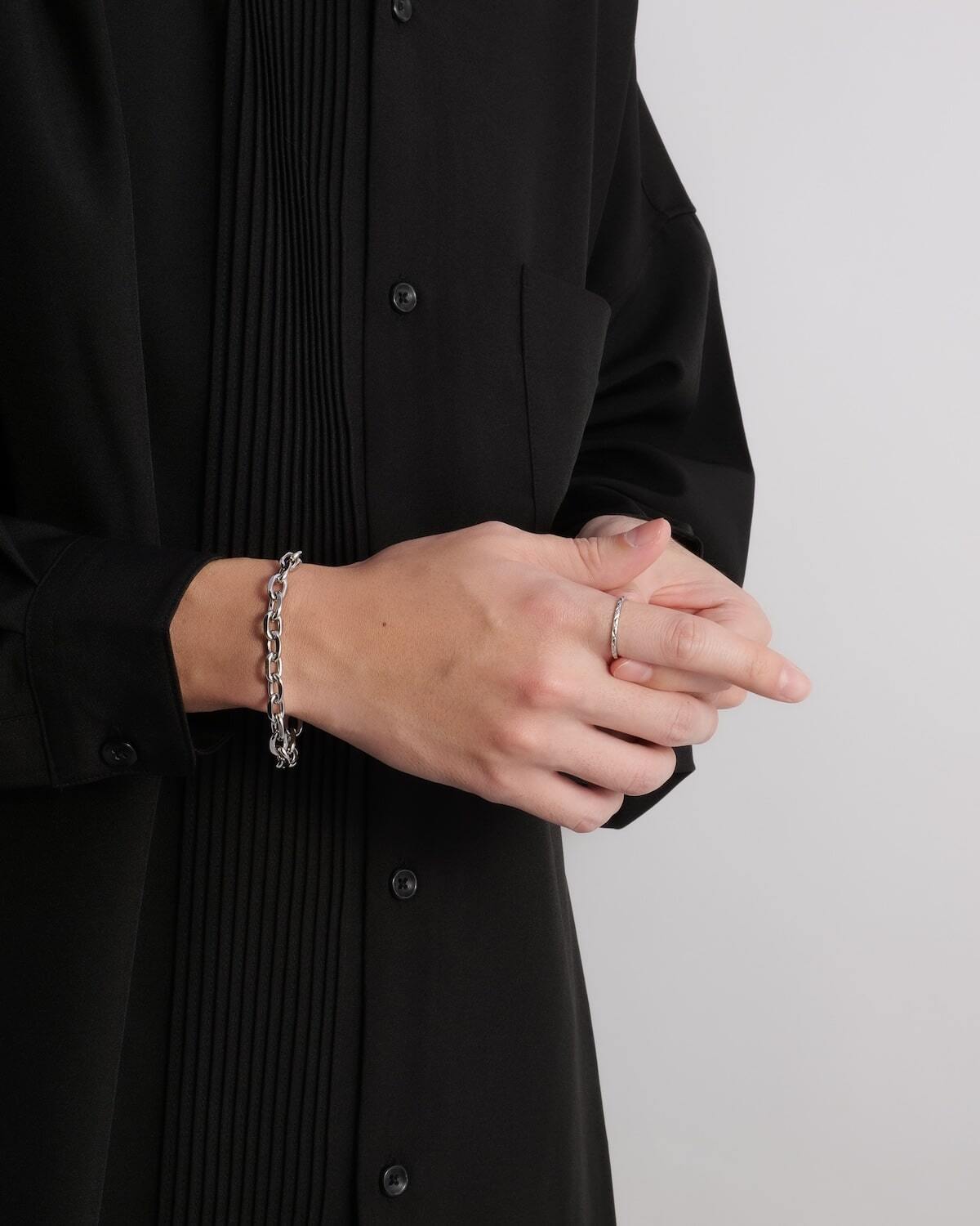Cut design ring ゴールド