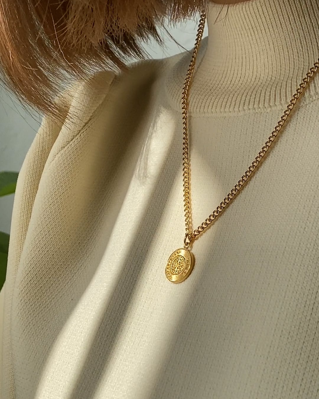 Sonne Coin necklace