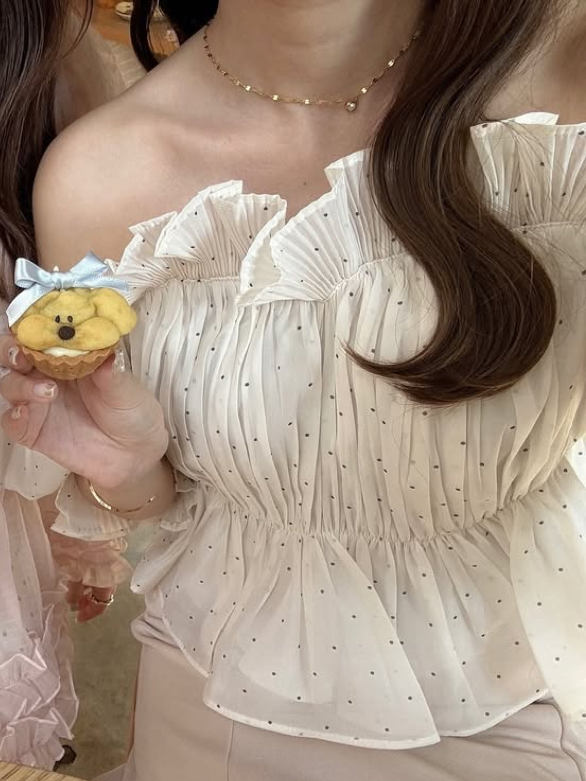 Zirconia × petal necklaceレディースコーディネート